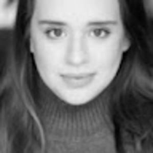 Meet your Posher, Roxana